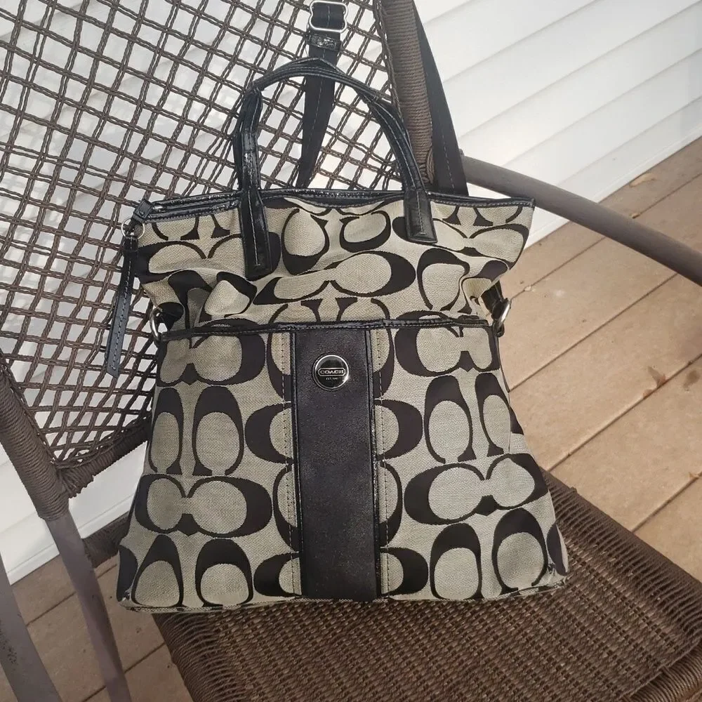 COACH Black and Gray Signature Foldover Tote Bag No. H1369-F23304